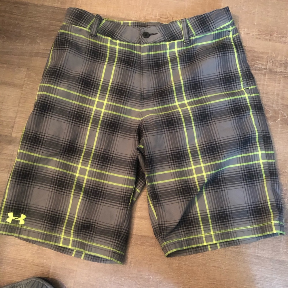 Boys under armor shorts NEW ADD - Picture 1 of 3
